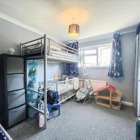 Nice, Bright & Friendly Home 赫默尔亨普斯特德 外观 照片
